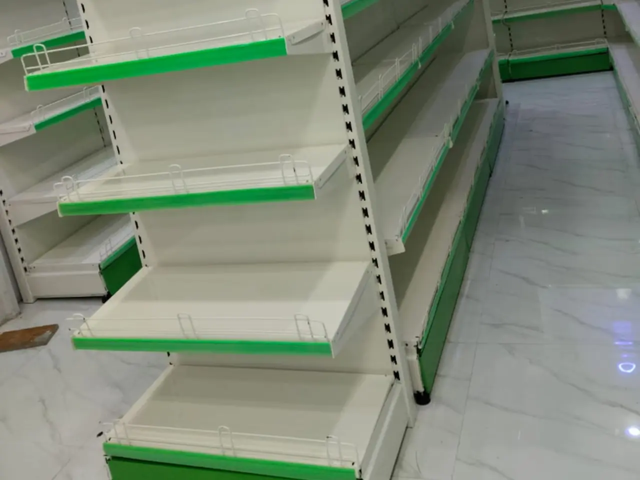 435176656_end cap display racks.webp